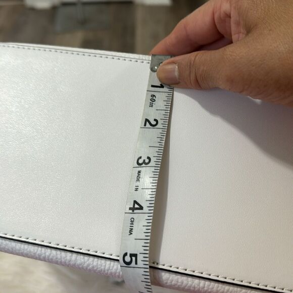 MICHAEL KORS LEATHER SHOULDER BAG NWT - Picture 7 of 11